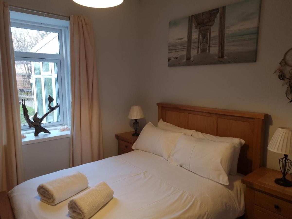 Riverside Cottage City Centre Инвернесс Экстерьер фото